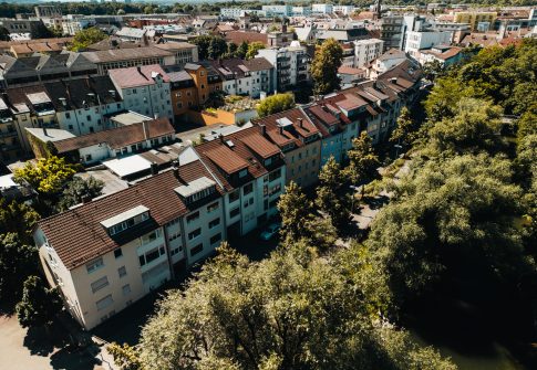 8 Wohnungen, 3 Gewerbeeinheiten in Ulm